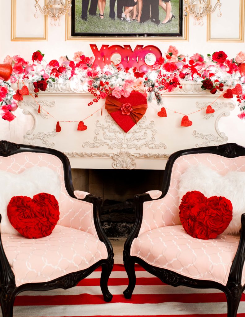 A Very LOVEly Living Room! Valentines 2019 Reveal | Turtle Creek Lane