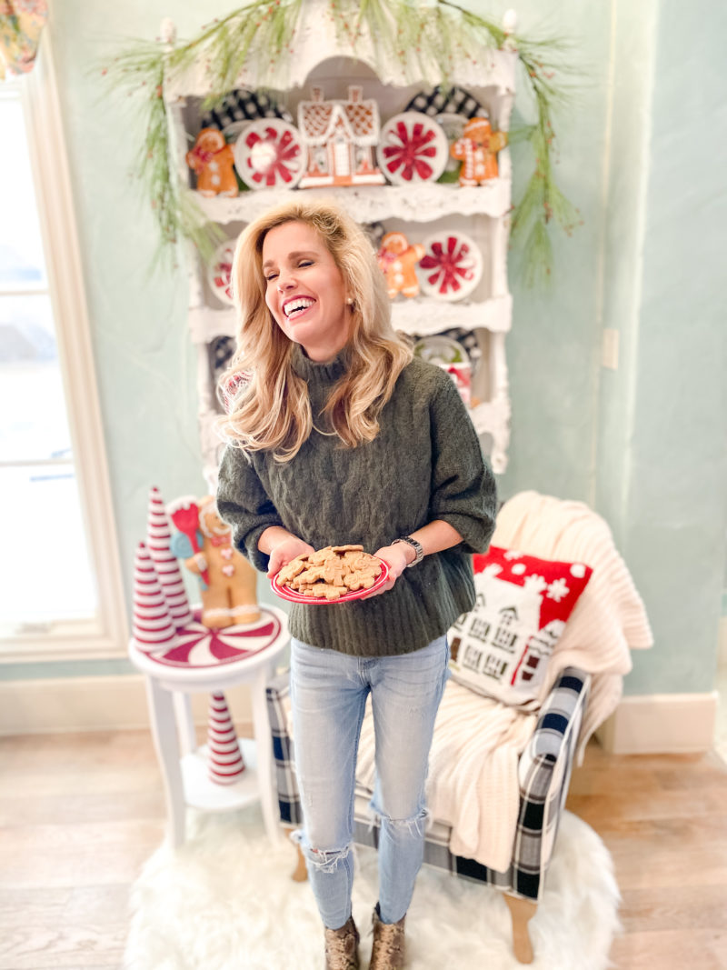 Our Kitchen Nook Holiday Refresh | Turtle Creek Lane